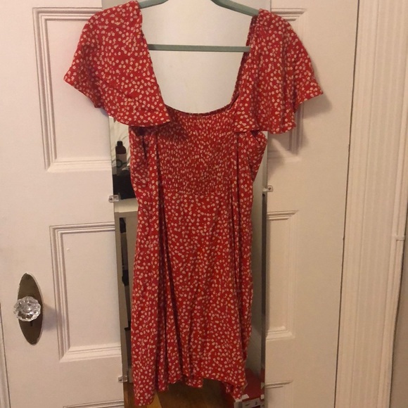Zara red floral dress size M NWT - Picture 3 of 4